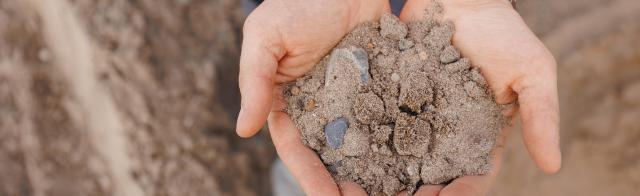 acidic sand washing for commercial sand
